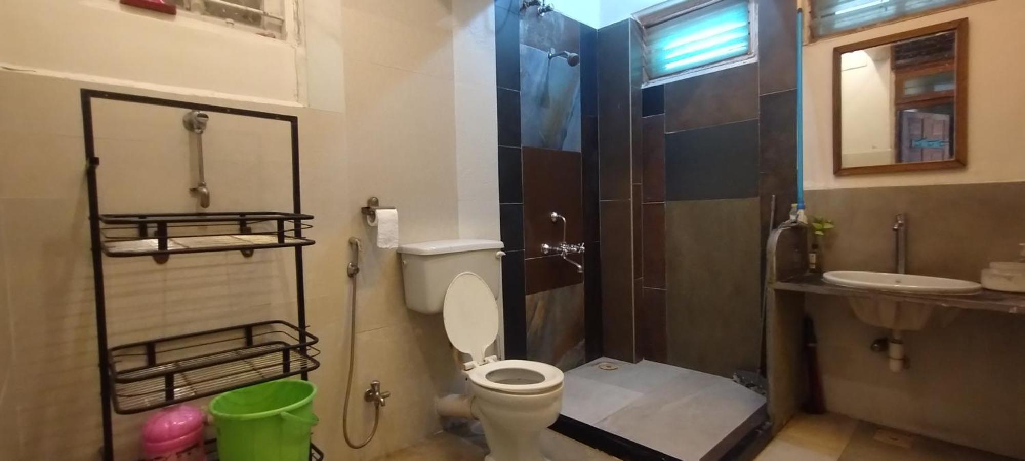 Apartment Madhav Bhavan *