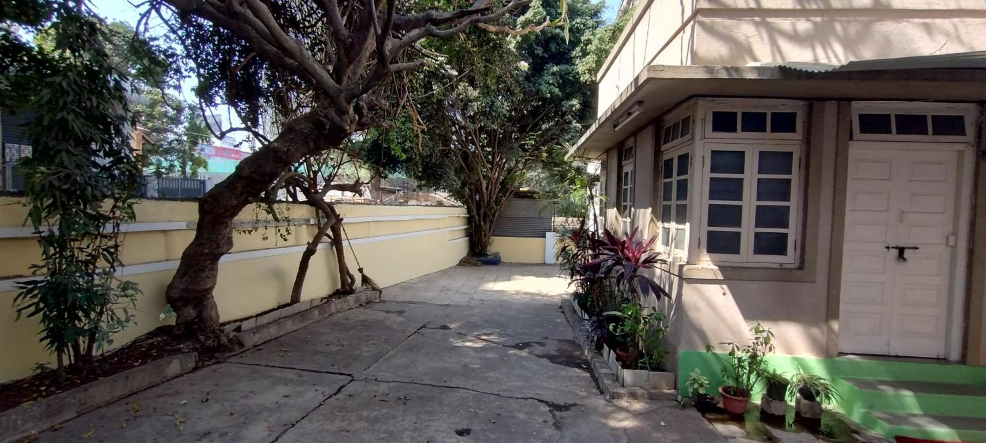 Madhav Bhavan Apartment Pune